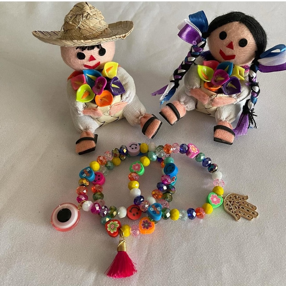 NWOT - Handmade Fin De Semana Ojito Bracelets